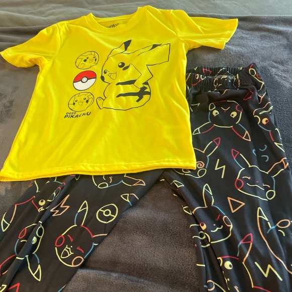 Pokemon Other - NWOT Pikachu Yellow & Black Kids Pajama Set